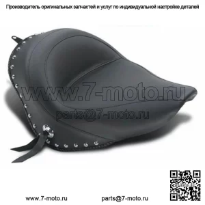 Mustang Solo Seat Chrome с шипами и шипами 2006-2017 Покрышка Harley Fatboy Softail 200 (Для: Harley-Davidson)