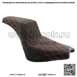 Сиденье Saddlemen Step 2 Up оранжевого цвета с решетчатой строчкой Harley Softail M8 Street Bob FXST (для: Harley-Davidson)