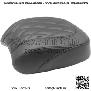 Накладка на заднее сиденье пассажирского сиденья с широким поворотным механизмом Mustang Diamond Harley Softail FXFB 18+ (Для: Harley-Davidson)